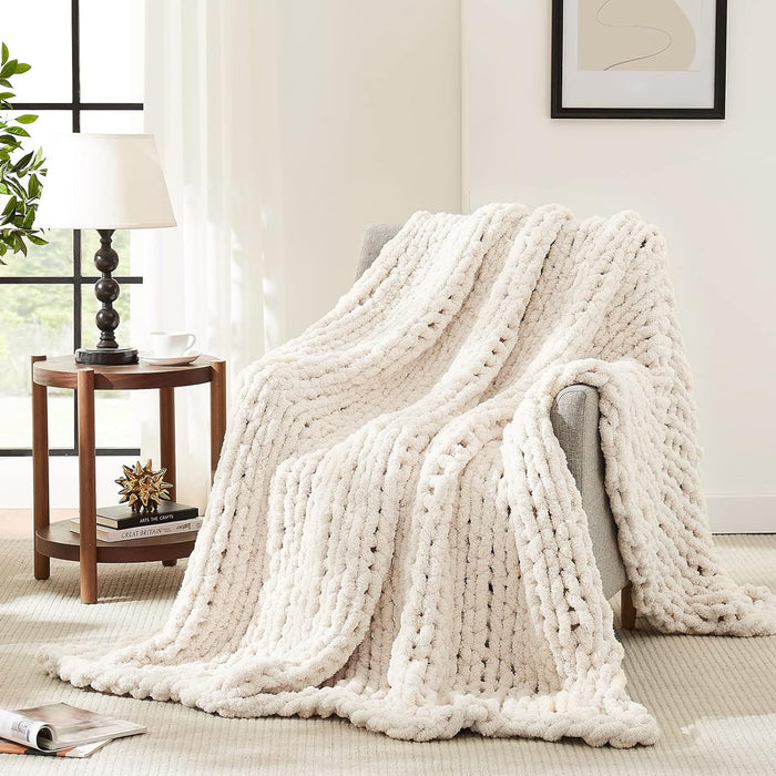 Chunky Knit Throw Blanket — Ivory